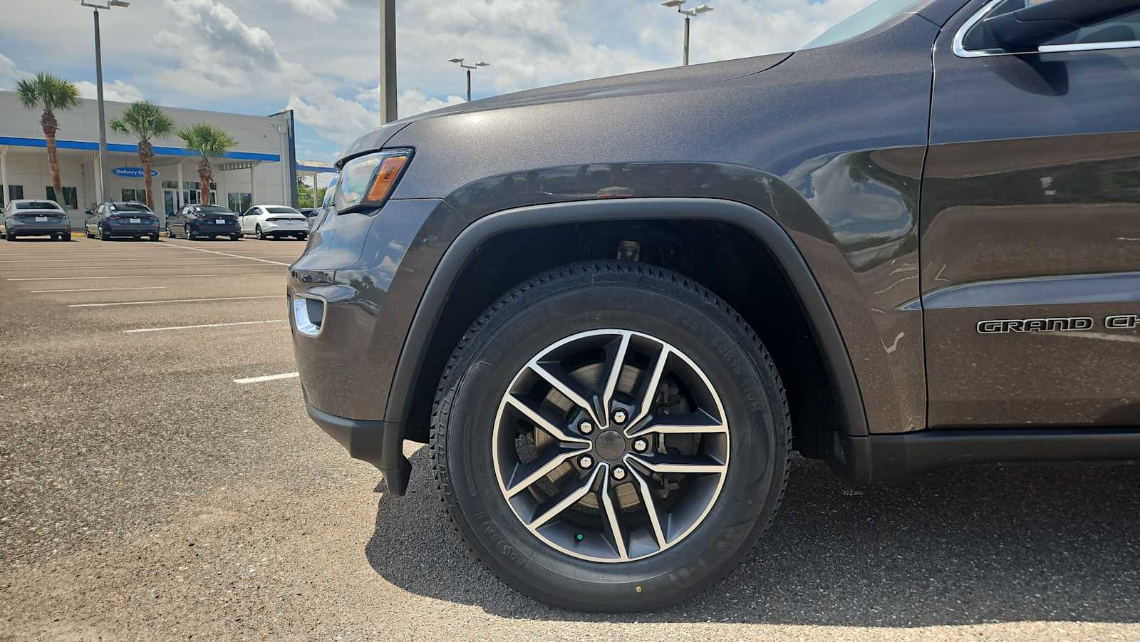 Used 2020 Jeep Grand Cherokee Limited w/ Luxury Group II AWD/4WD image 19