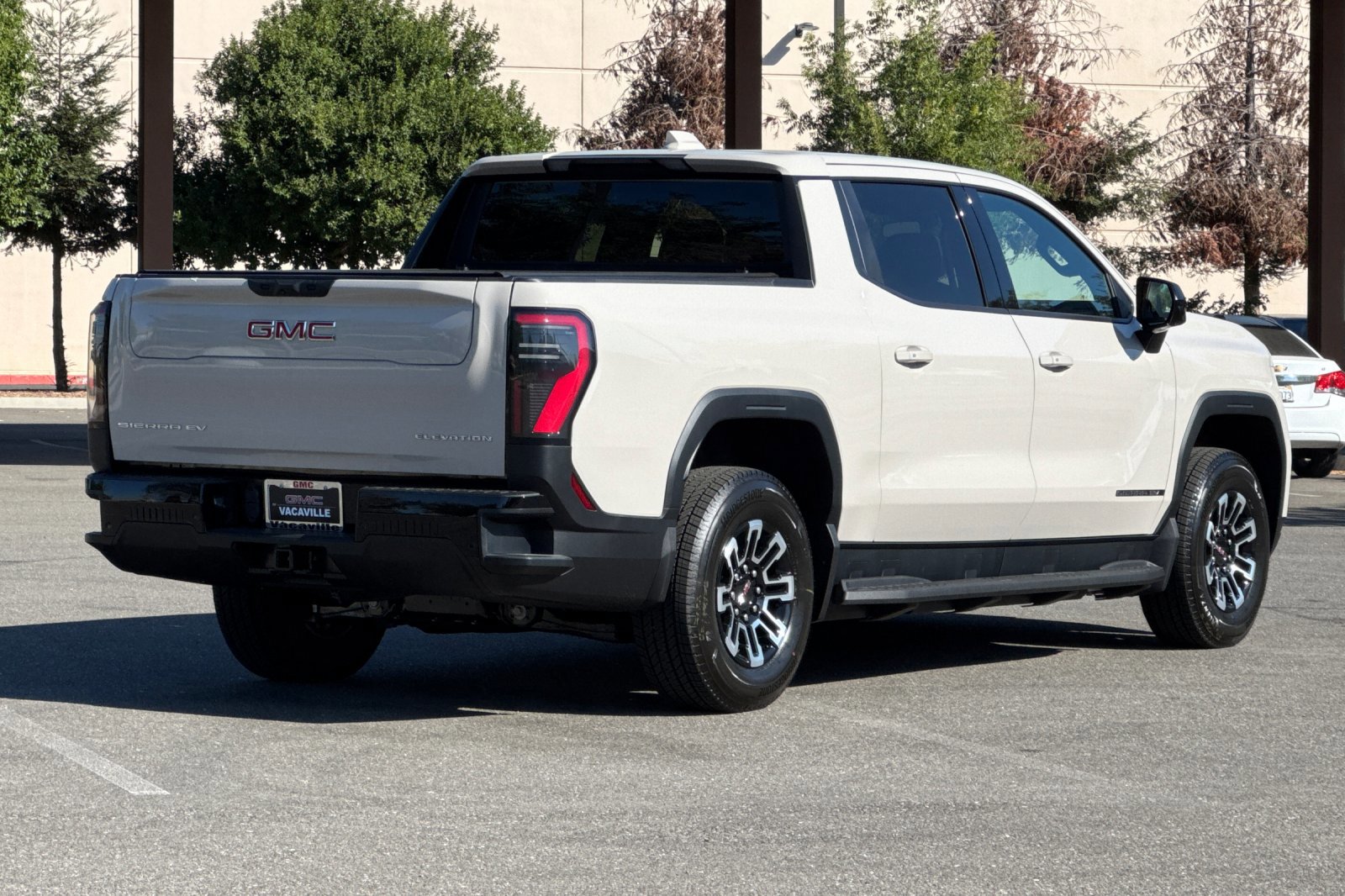 New 2026 GMC Sierra EV Elevation image 5