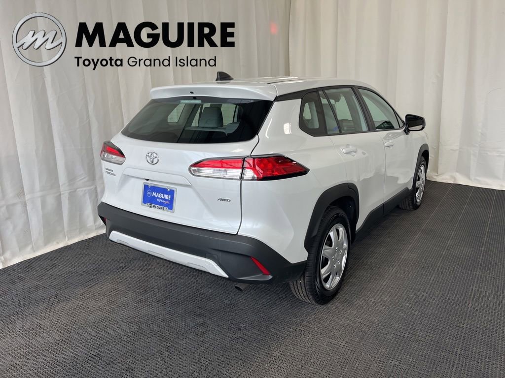 Used 2023 Toyota Corolla Cross L AWD/4WD image 31