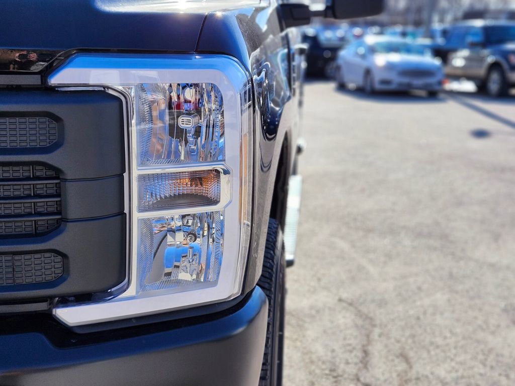 New 2026 Ford F250 XL w/ FX4 Off-Road Package image 10