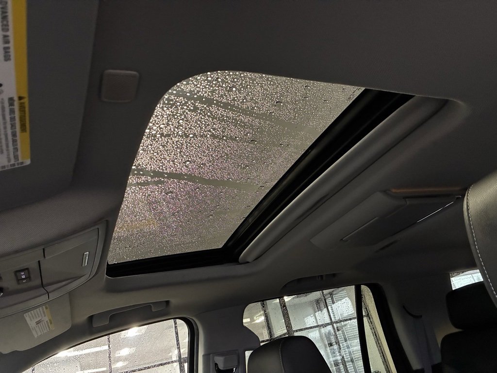 Used 2017 Chevrolet Tahoe Premier image 18