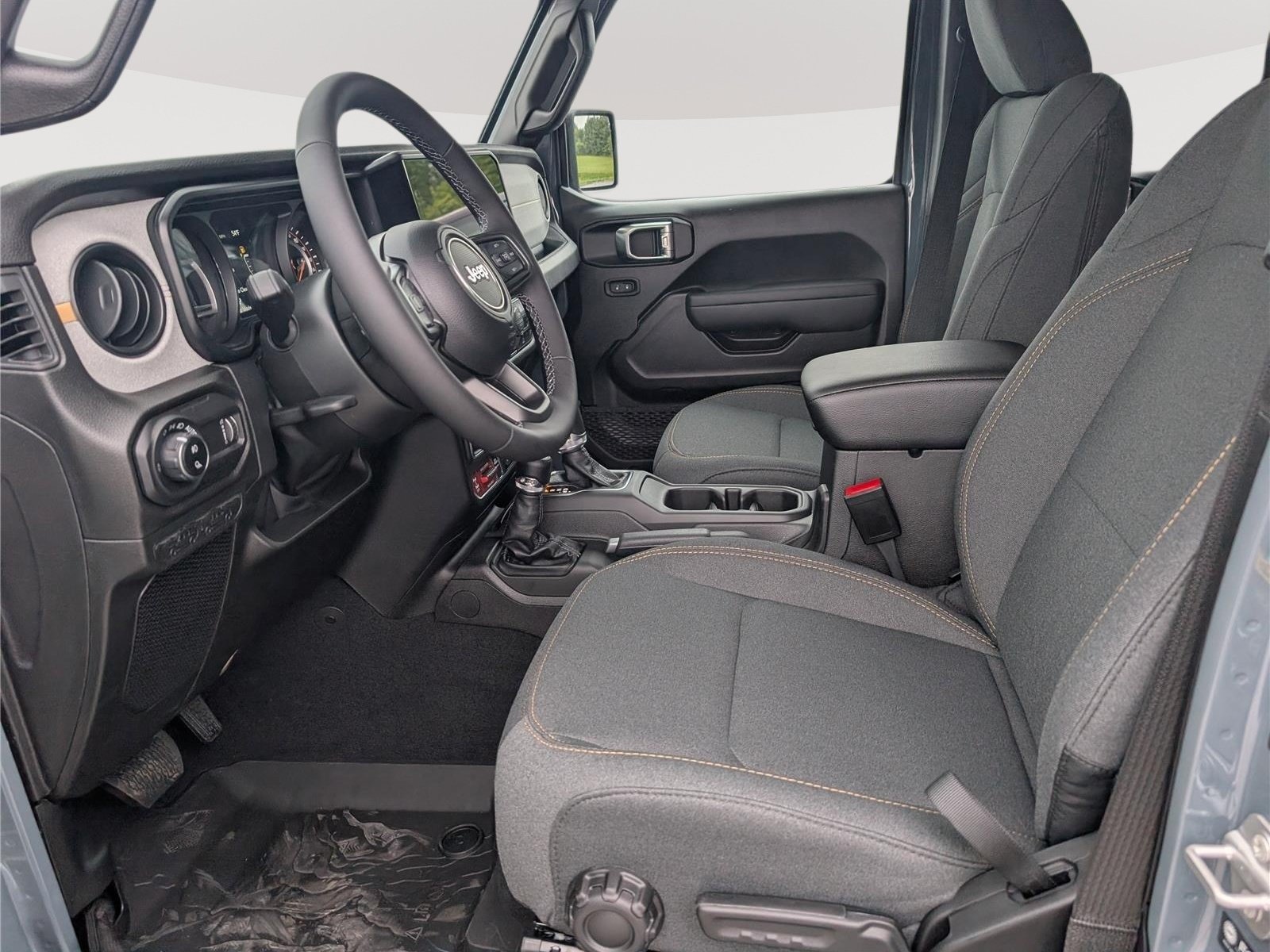 New 2026 Jeep Gladiator Sport AWD/4WD image 12