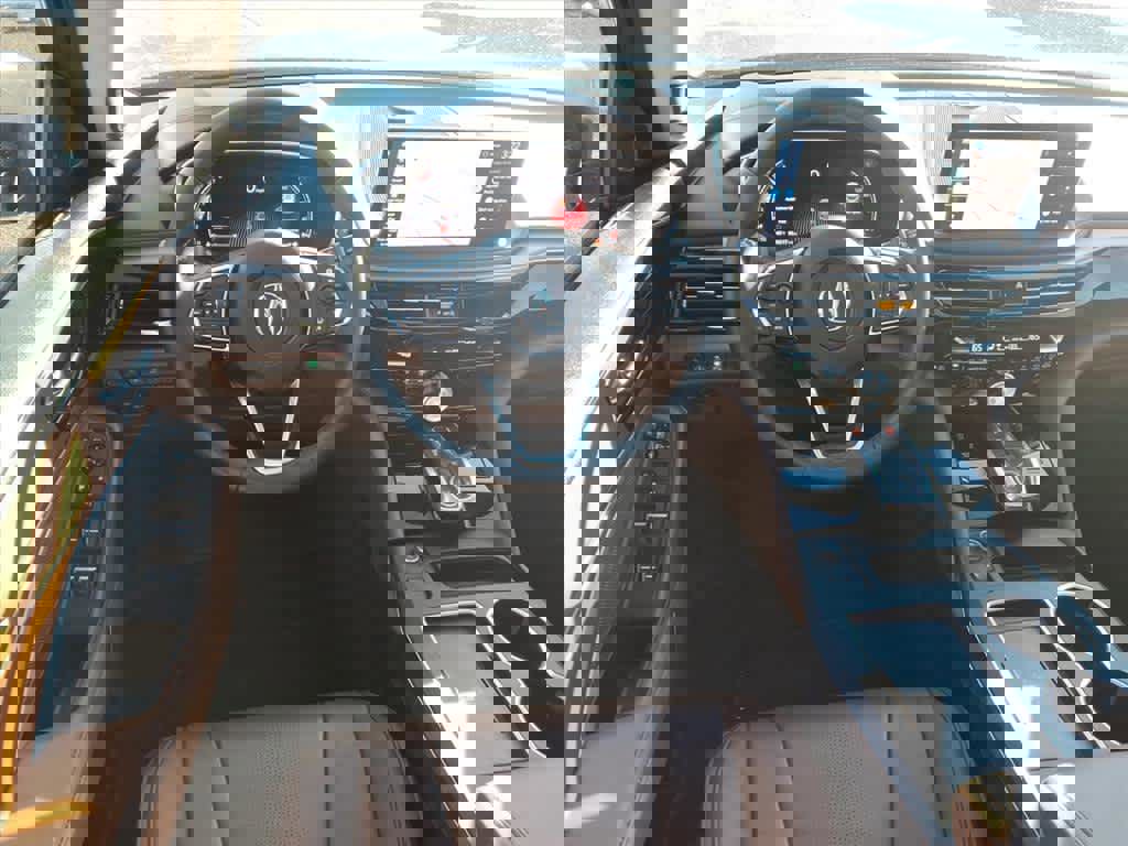 Certified 2026 Acura MDX SH-AWD w/ Technology Package image 9