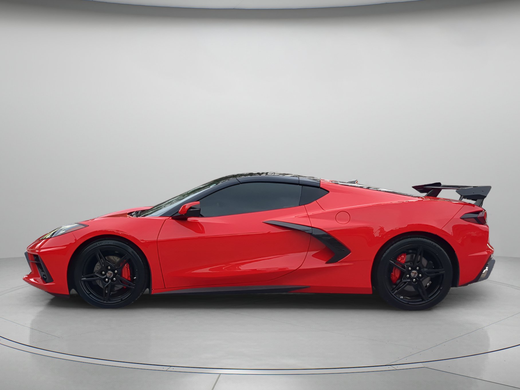 Used 2021 Chevrolet Corvette Stingray Coupe w/ 1LT RWD image 43