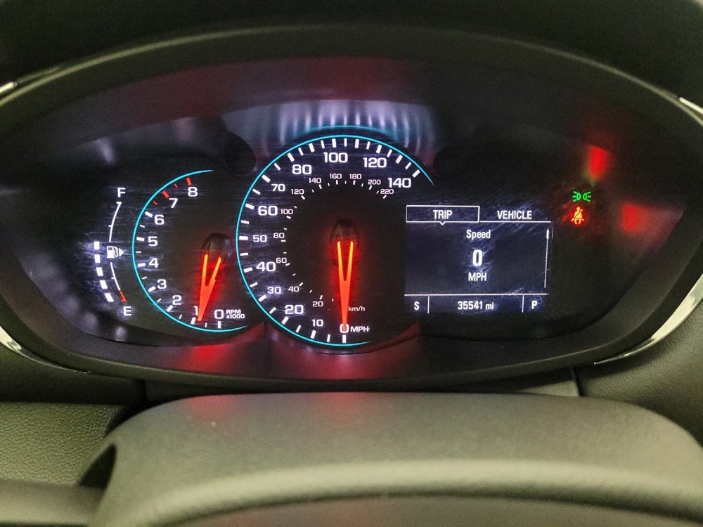 Used 2022 Chevrolet Trax LS w/ Tint and Cruise Package AWD/4WD image 23