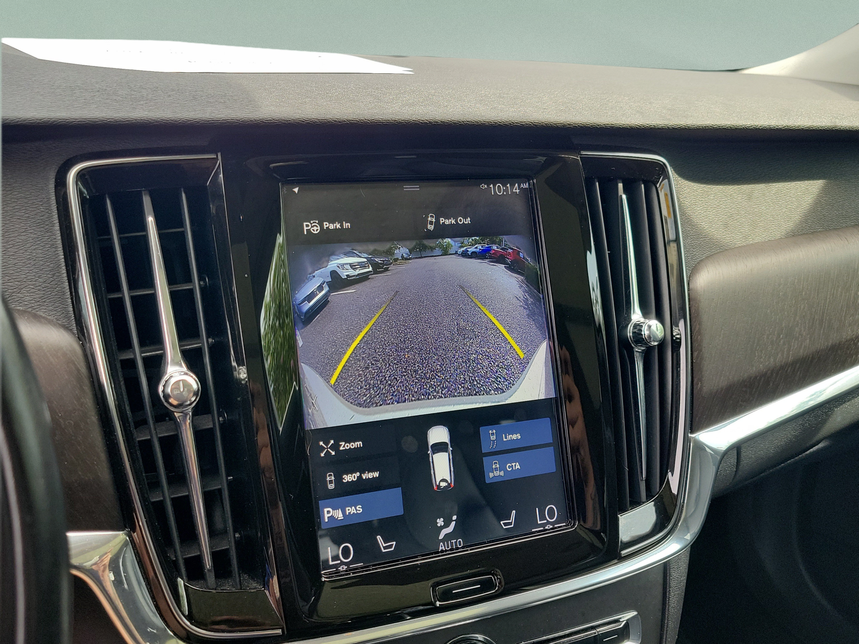 Used 2019 Volvo V90 T5 Cross Country AWD/4WD image 18