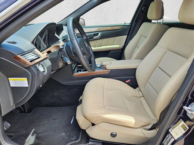 Used 2012 Mercedes-Benz E 350 4MATIC Sedan image 17