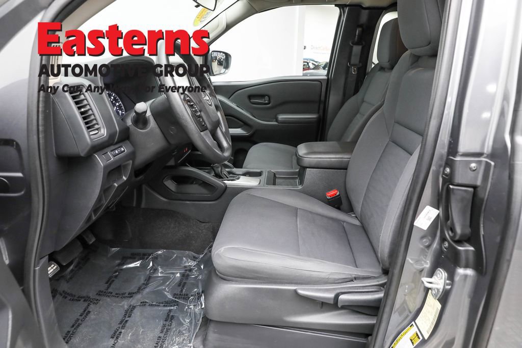 Used 2022 Nissan Frontier S RWD image 14