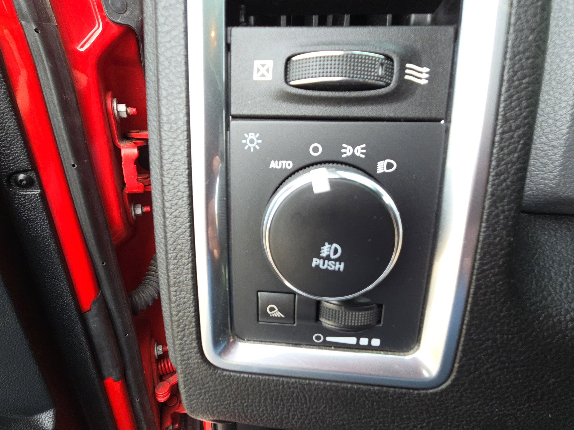 Used 2018 RAM 1500 Big Horn AWD/4WD image 21