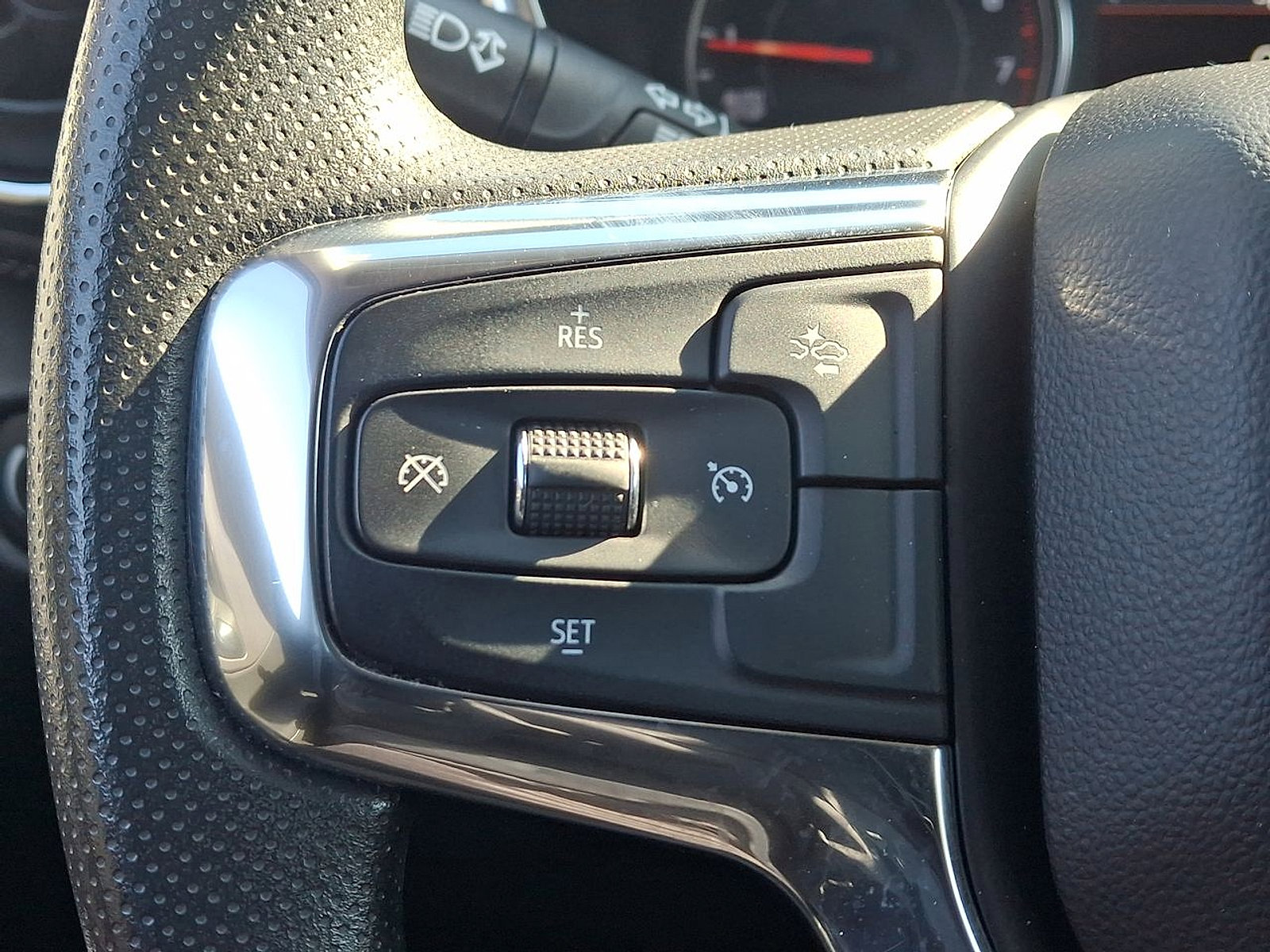 Certified 2024 Chevrolet Blazer LT w/ Convenience Package image 17