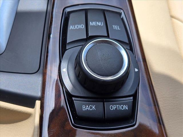 Used 2014 BMW 320i Sedan RWD image 17