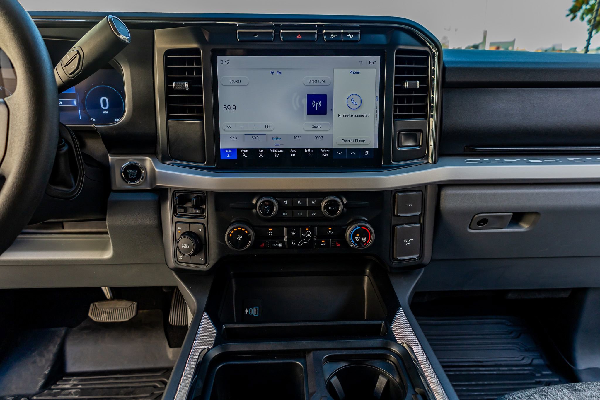 Used 2024 Ford F250 XLT w/ XLT Premium Package image 24