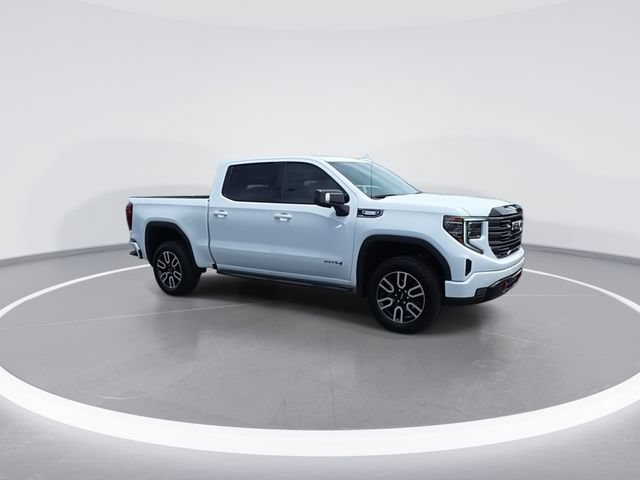 Used 2025 GMC Sierra 1500 AT4 w/ AT4 Premium Package AWD/4WD image 2