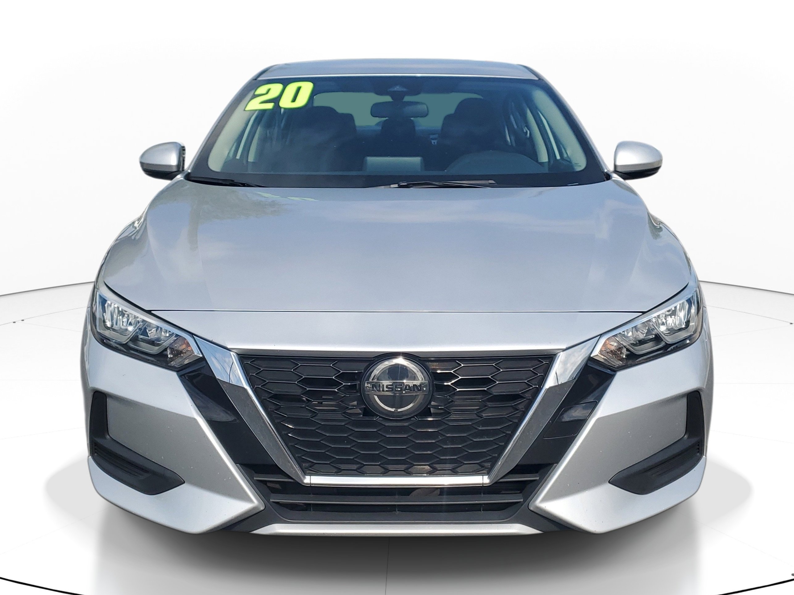 Used 2020 Nissan Sentra SV image 2