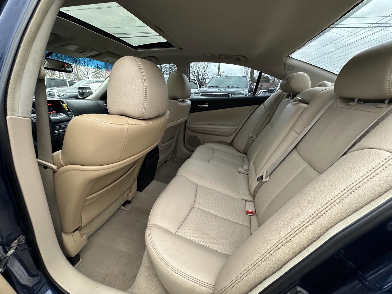 Used 2012 Nissan Maxima 3.5 SV image 11