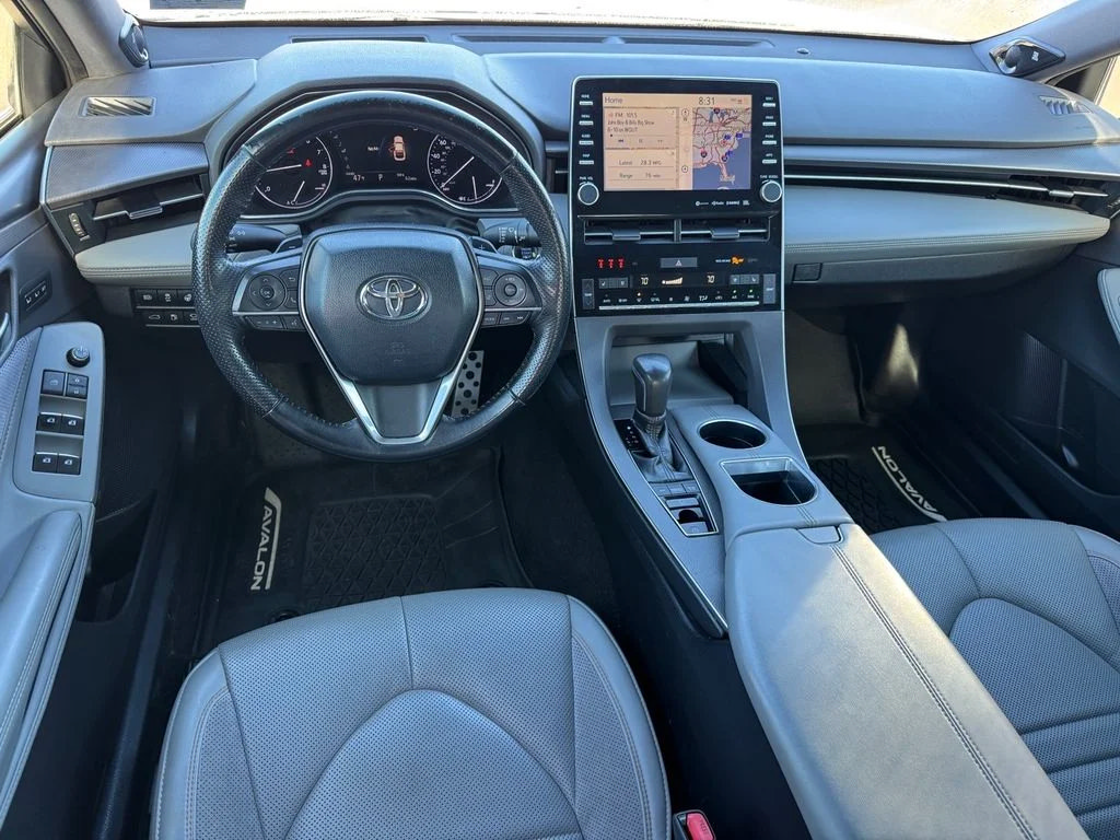 Used 2019 Toyota Avalon Touring w/ Advanced Safety Package FWD image 11