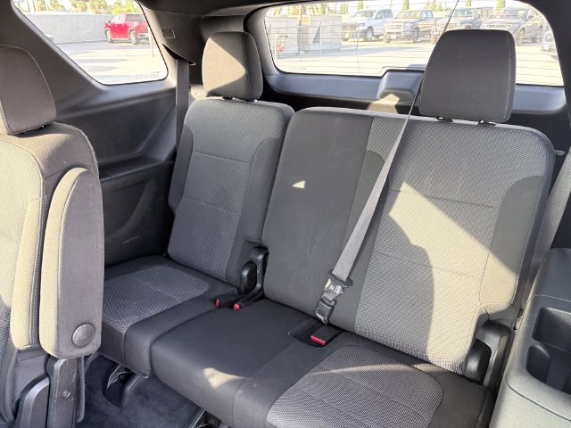 Used 2023 Chevrolet Traverse LT AWD/4WD image 7