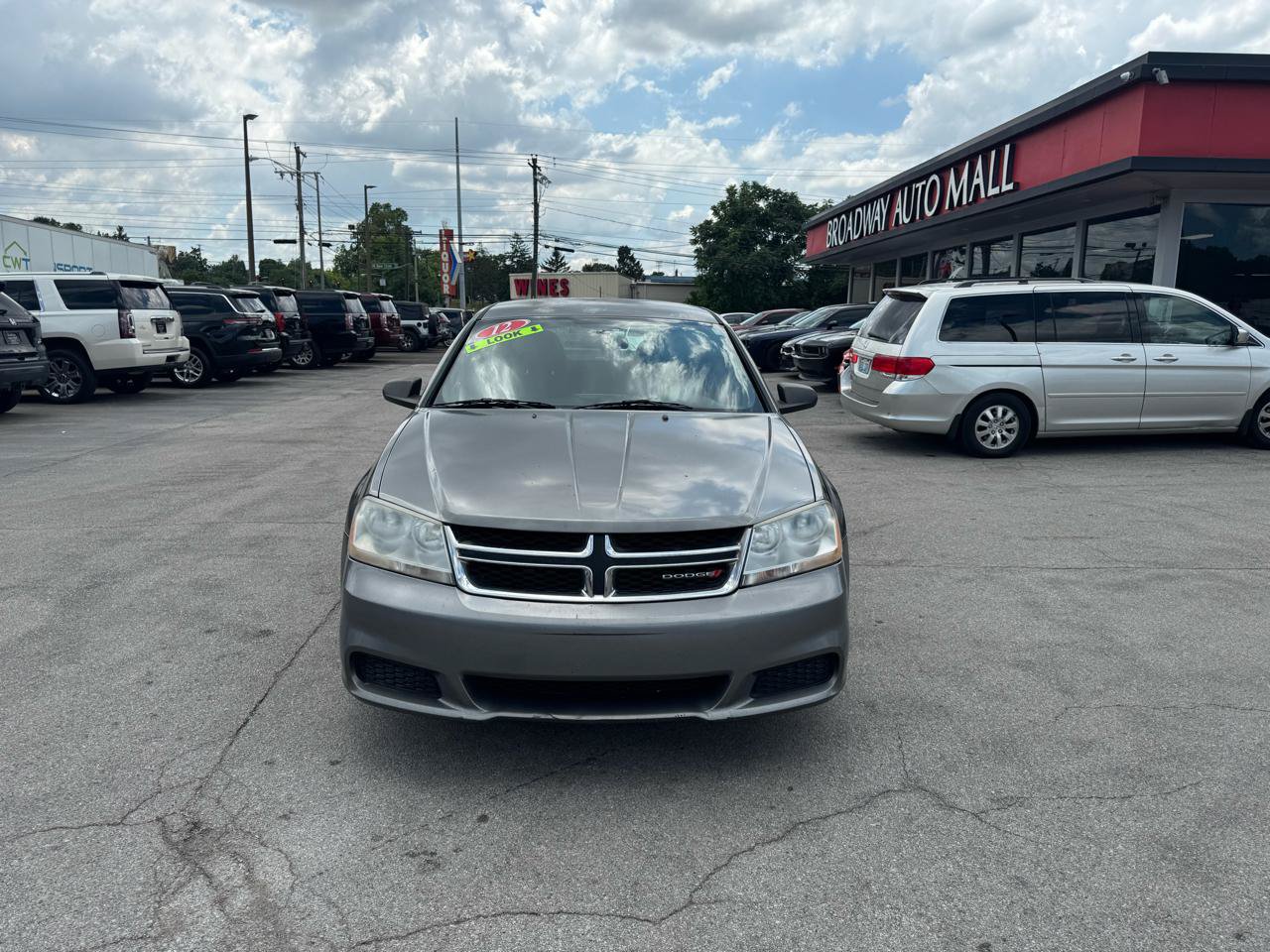 Used 2012 Dodge Avenger SE FWD image 8