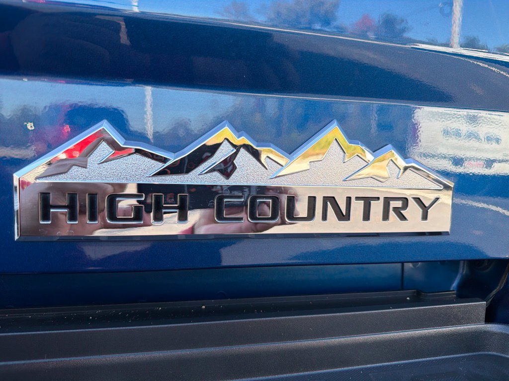 Used 2019 Chevrolet Silverado 2500 High Country w/ Duramax Plus Package AWD/4WD image 46