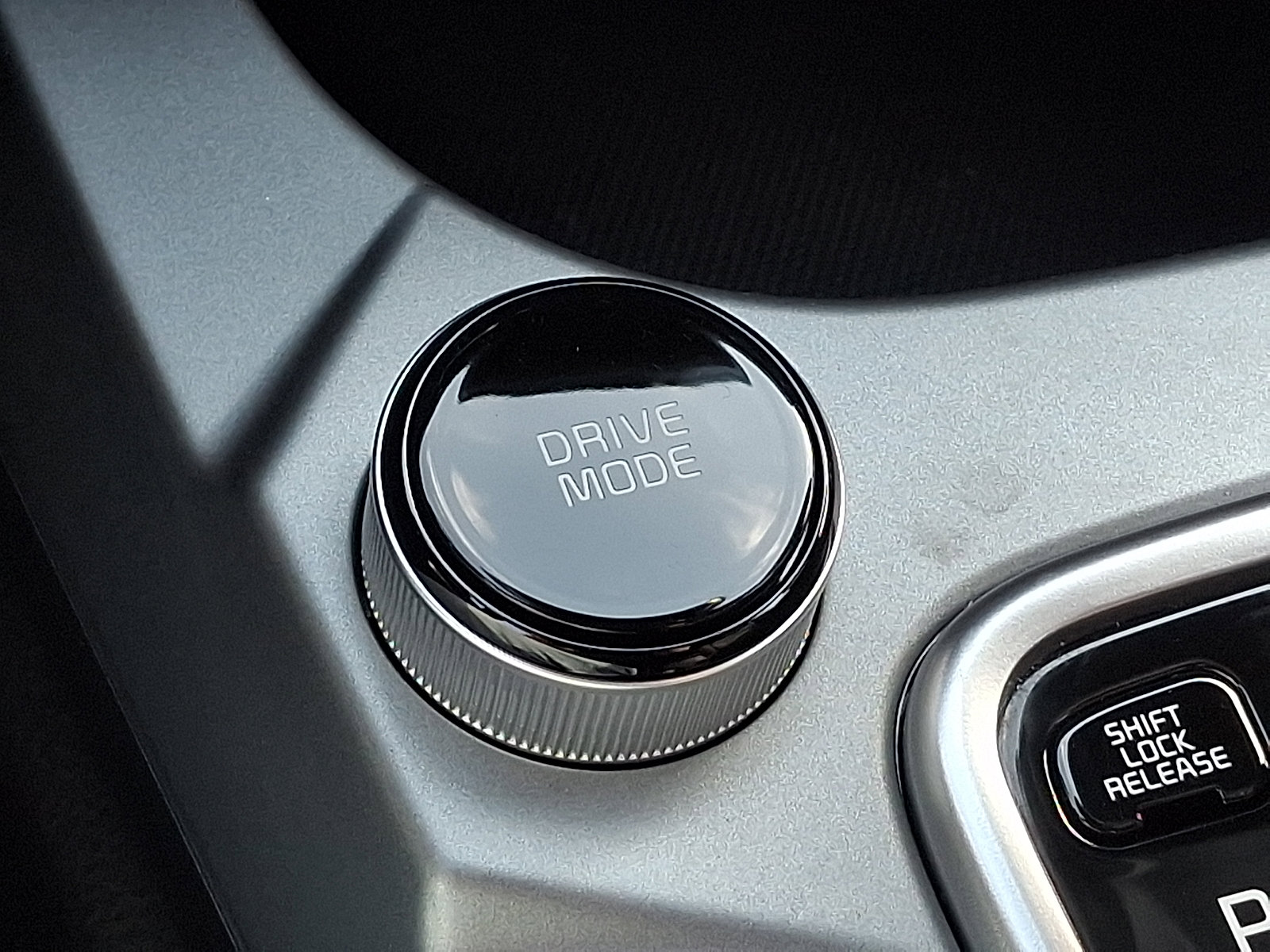 Used 2025 Kia Seltos LX image 23