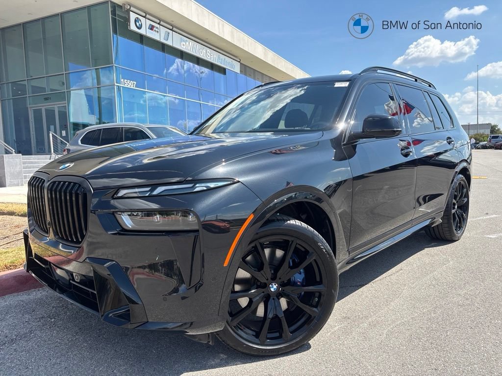 Certified 2026 BMW X7 xDrive40i w/ M Sport Package AWD/4WD image 1
