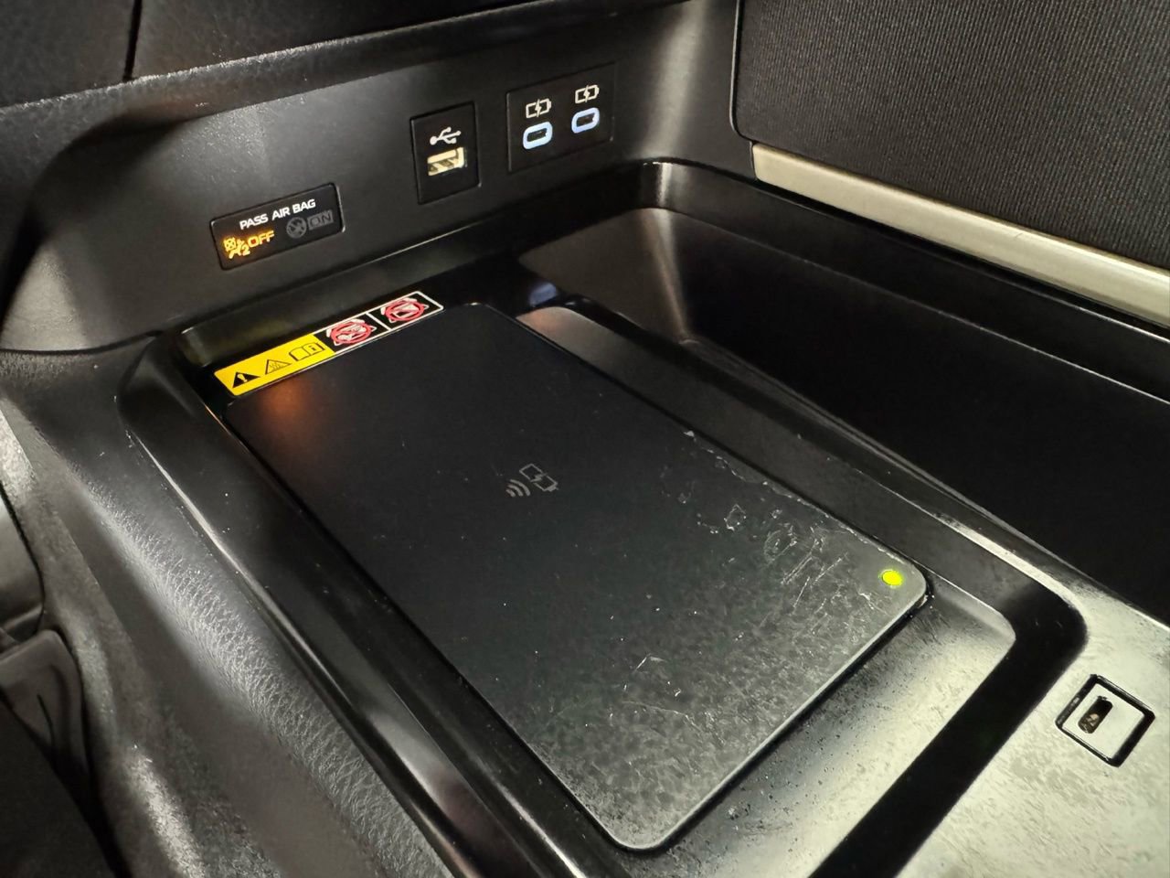 Used 2025 Toyota Camry LE image 20