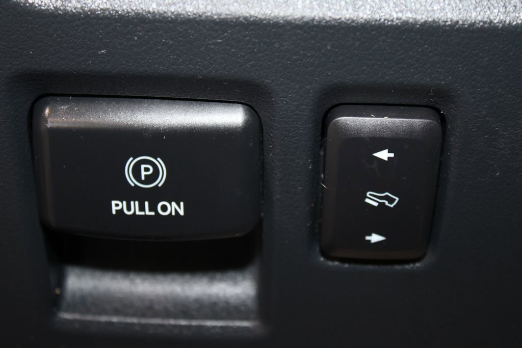 Used 2022 Ford Expedition Max Limited image 38