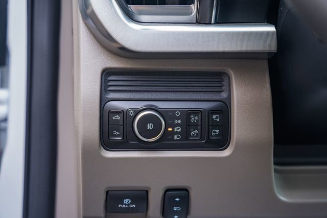 New 2026 Ford F350 4x4 Crew Cab Super Duty image 58