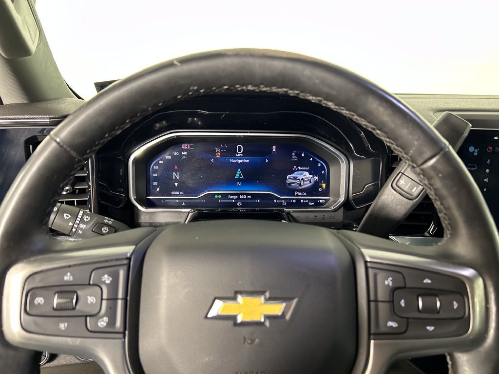 Used 2024 Chevrolet Silverado 1500 LT AWD/4WD image 14