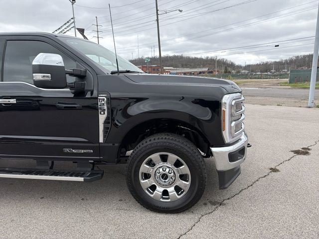 New 2026 Ford F250 Lariat w/ Chrome Package image 2