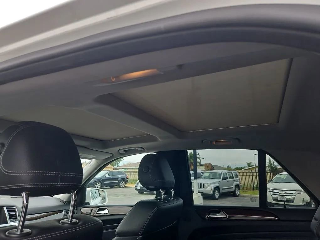 Used 2015 Mercedes-Benz ML 350 2WD w/ Premium 1 Package image 33