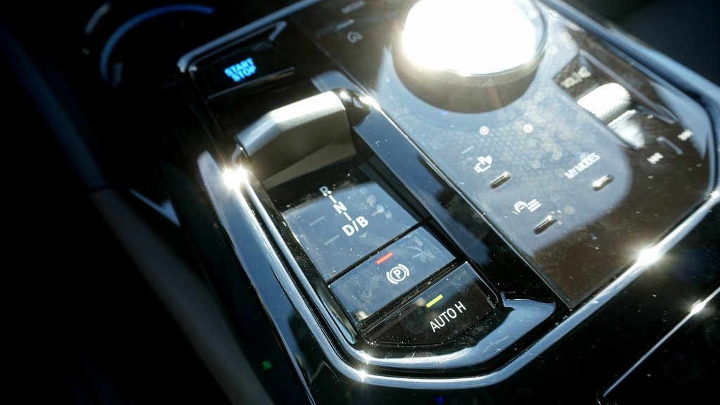 New 2026 BMW i5 eDrive40 image 20