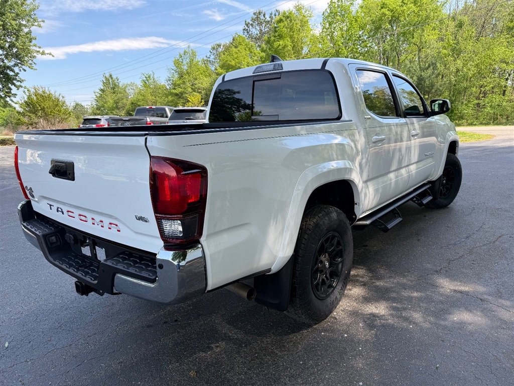 Used 2021 Toyota Tacoma SR5 image 5