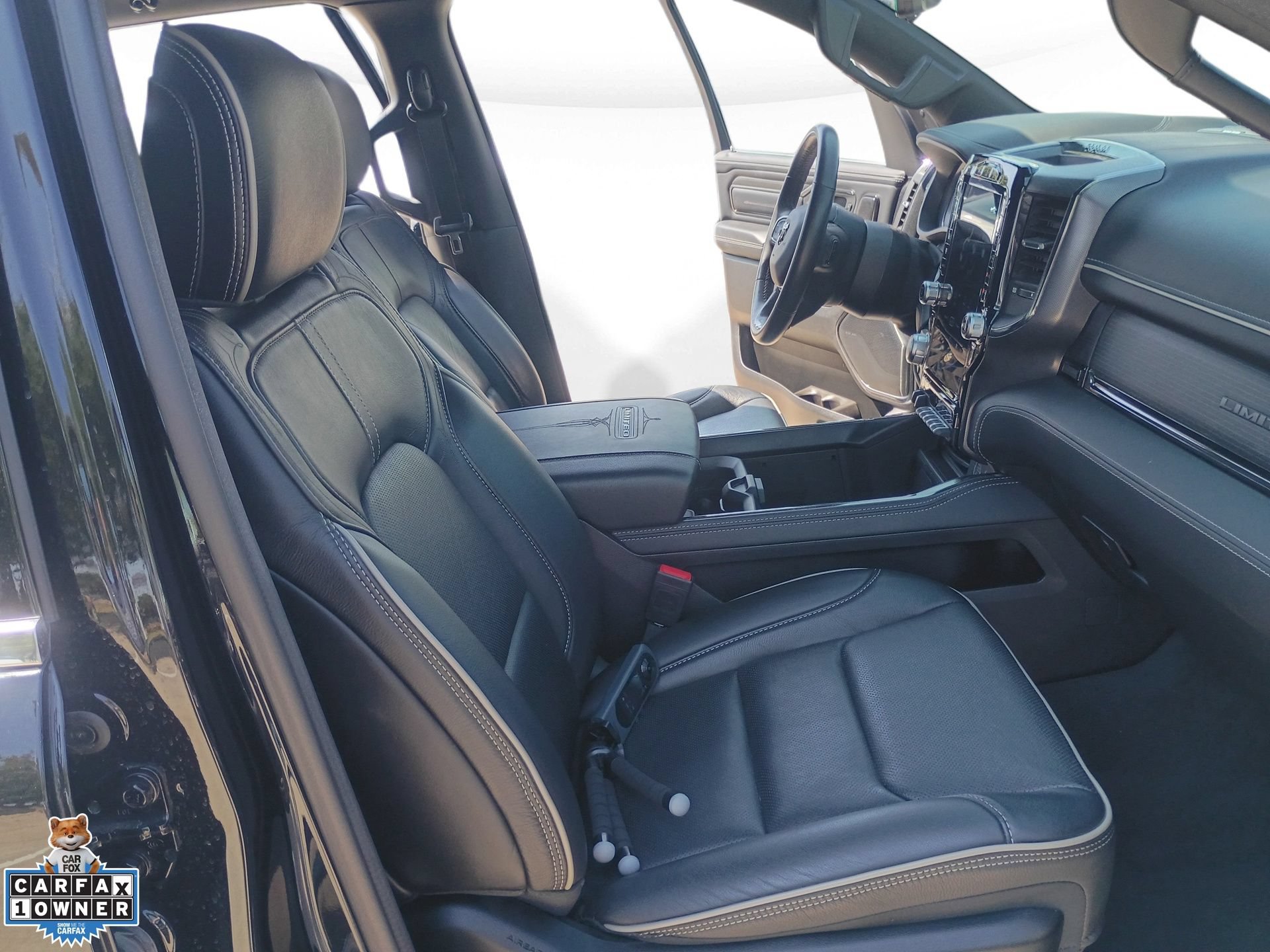 Used 2024 RAM 1500 Limited AWD/4WD image 26