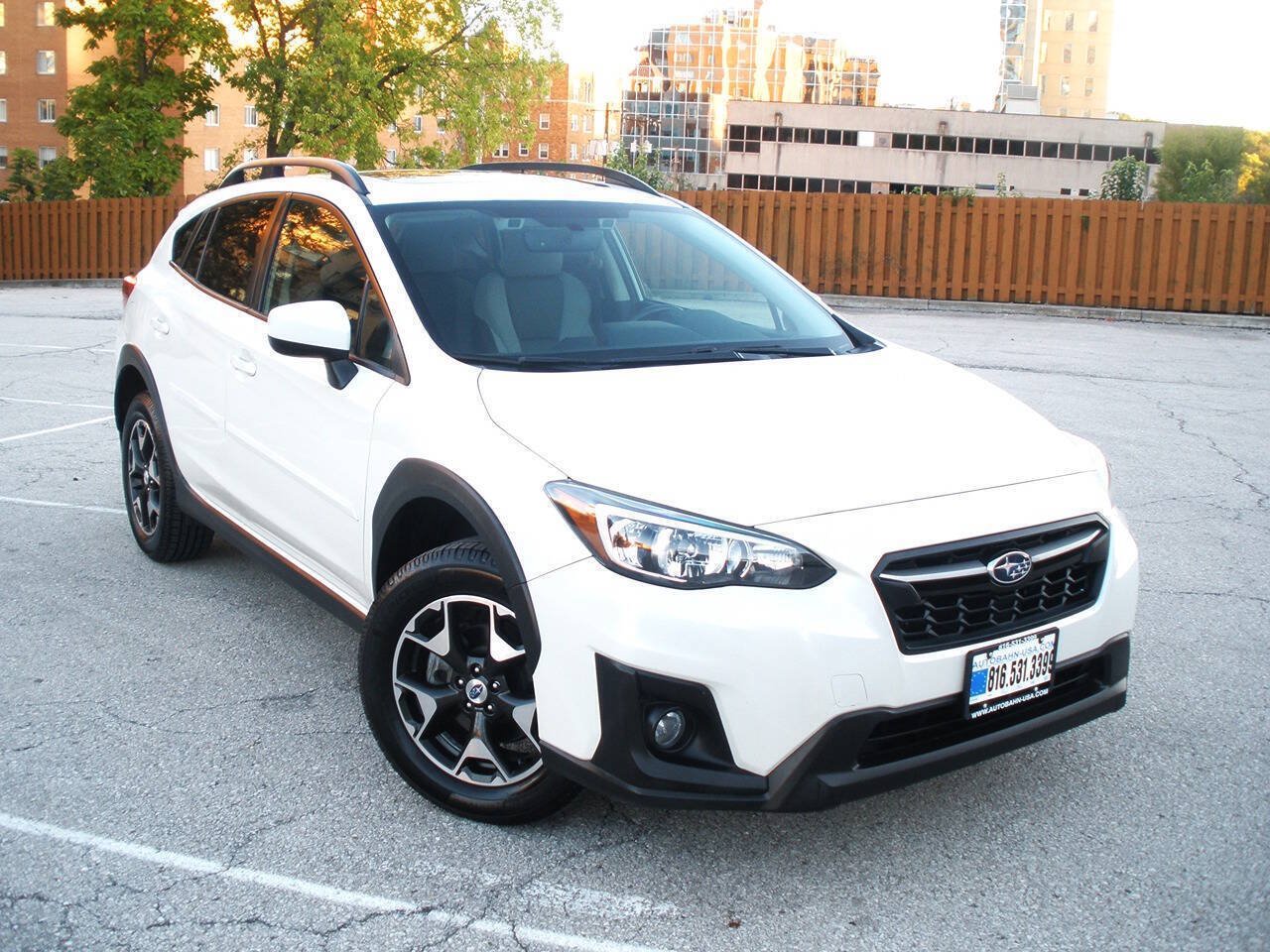 Used 2018 Subaru Crosstrek 2.0i Premium AWD/4WD image 2