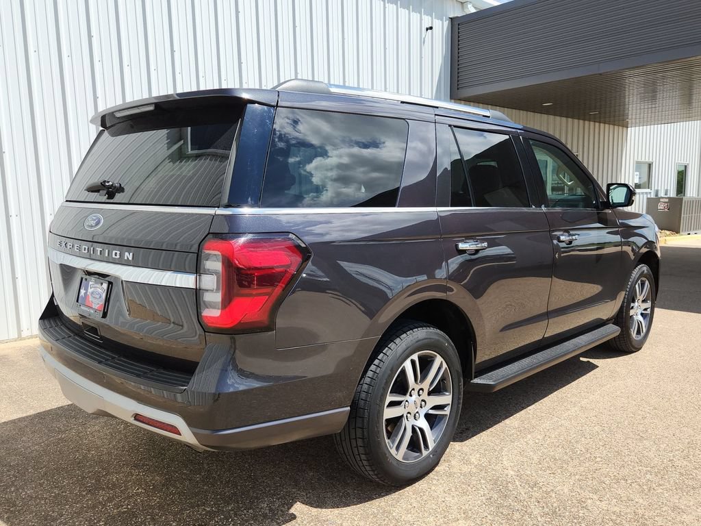 Used 2024 Ford Expedition Limited RWD image 25