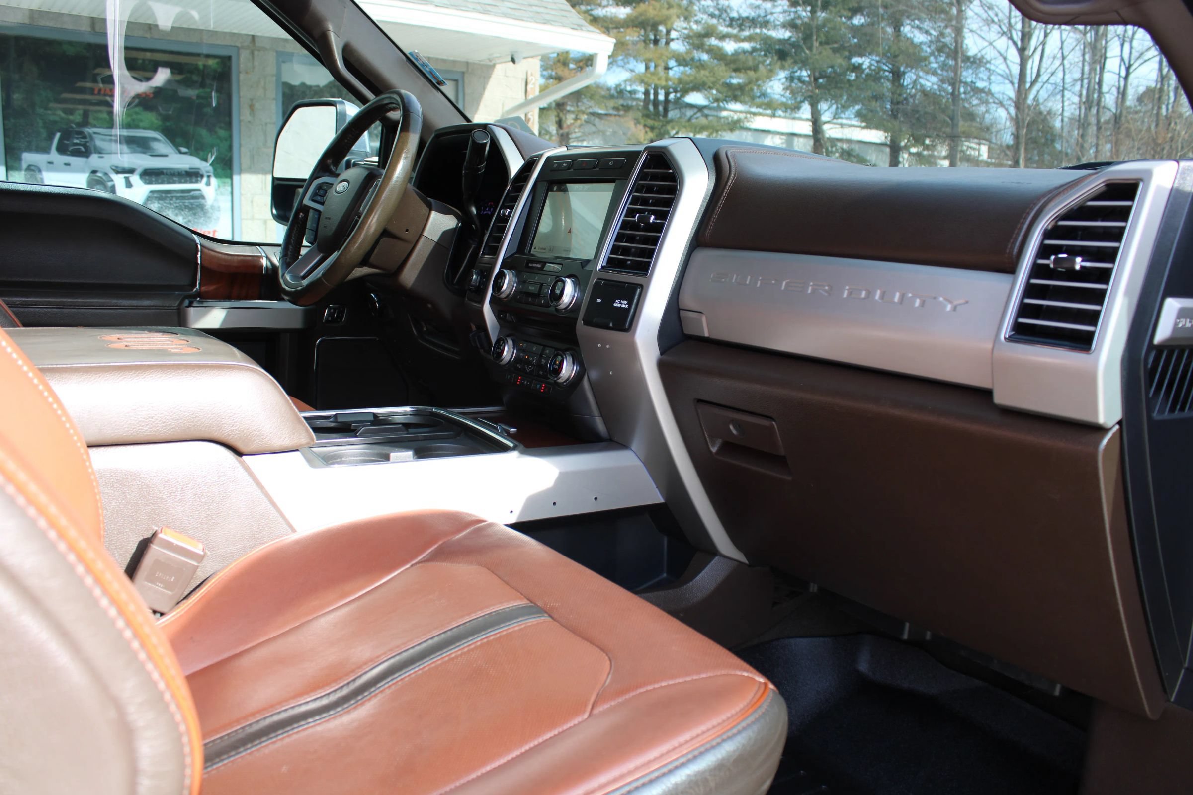 Used 2018 Ford F350 King Ranch w/ Chrome Package AWD/4WD image 13