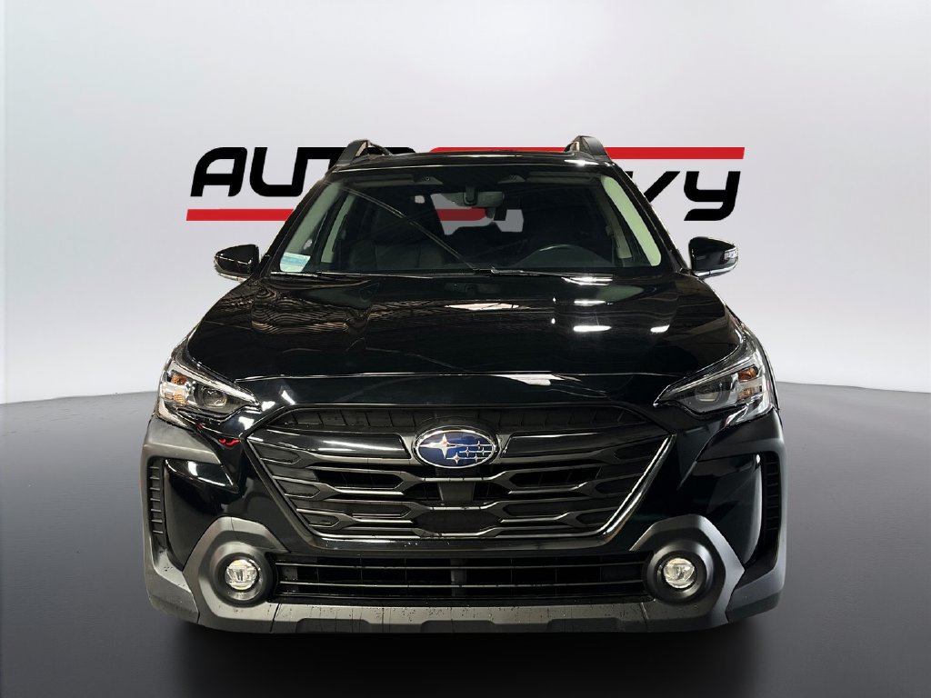 Used 2024 Subaru Outback Limited AWD/4WD image 2