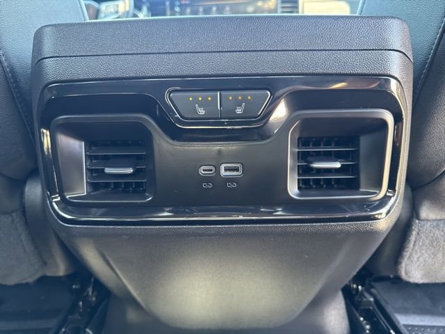 Used 2023 Chevrolet Silverado 1500 ZR2 w/ Technology Package image 10