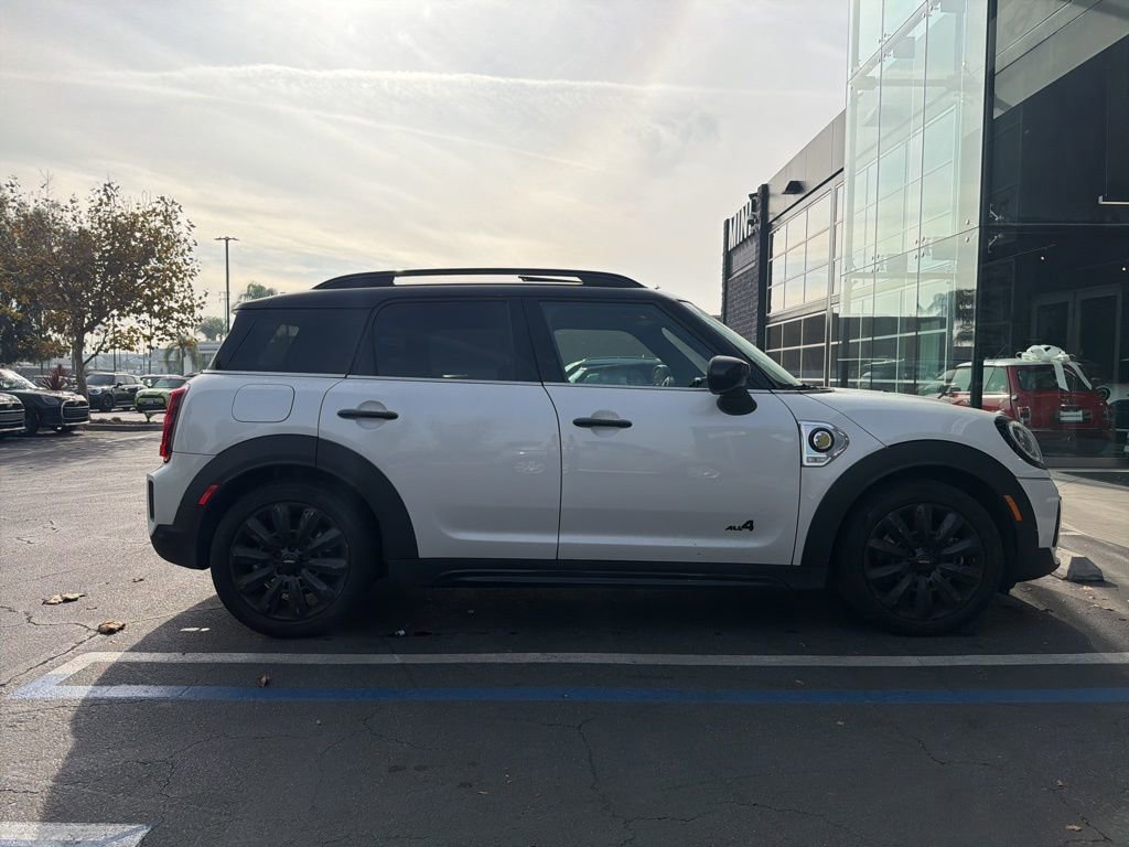 Used 2023 MINI Cooper Countryman SE w/ Storage Package image 6