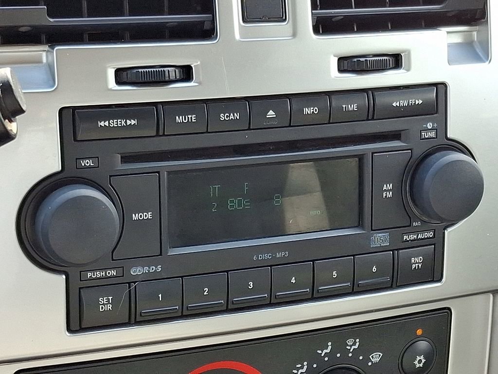 Used 2005 Dodge Dakota Laramie w/ Trailer Tow Group image 18