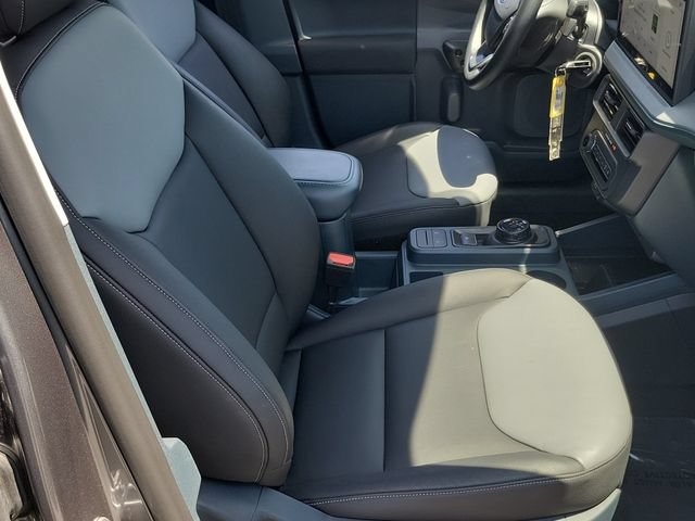 Used 2026 Ford Maverick XL AWD/4WD image 21