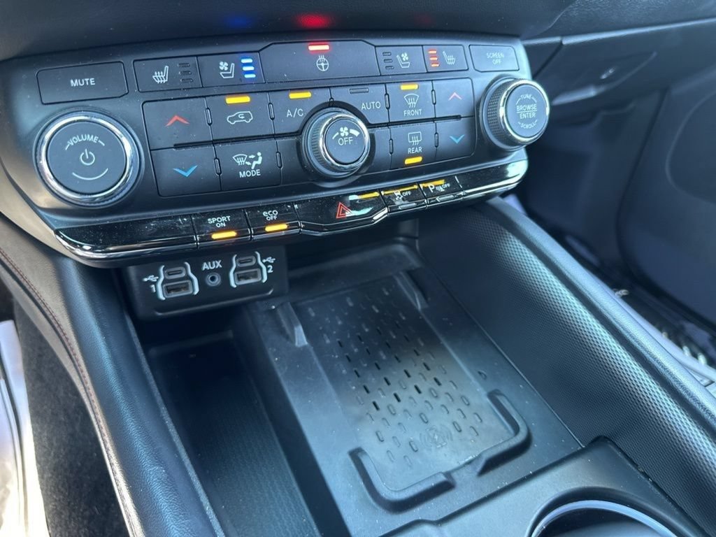 Used 2025 Dodge Durango R/T AWD/4WD image 53