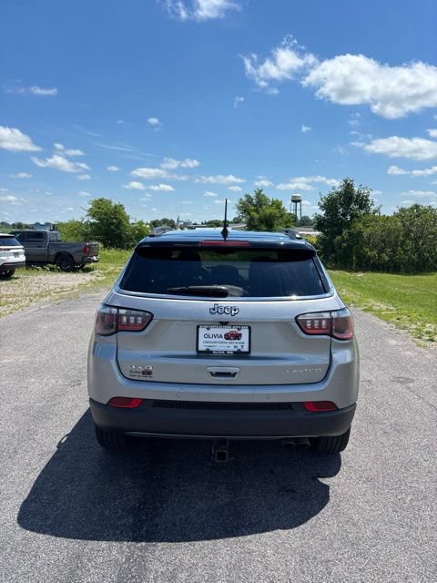 Used 2021 Jeep Compass Limited w/ Sun and Sound Group AWD/4WD image 4