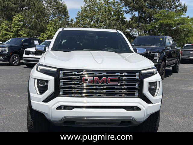 Used 2025 GMC Canyon Denali AWD/4WD image 2