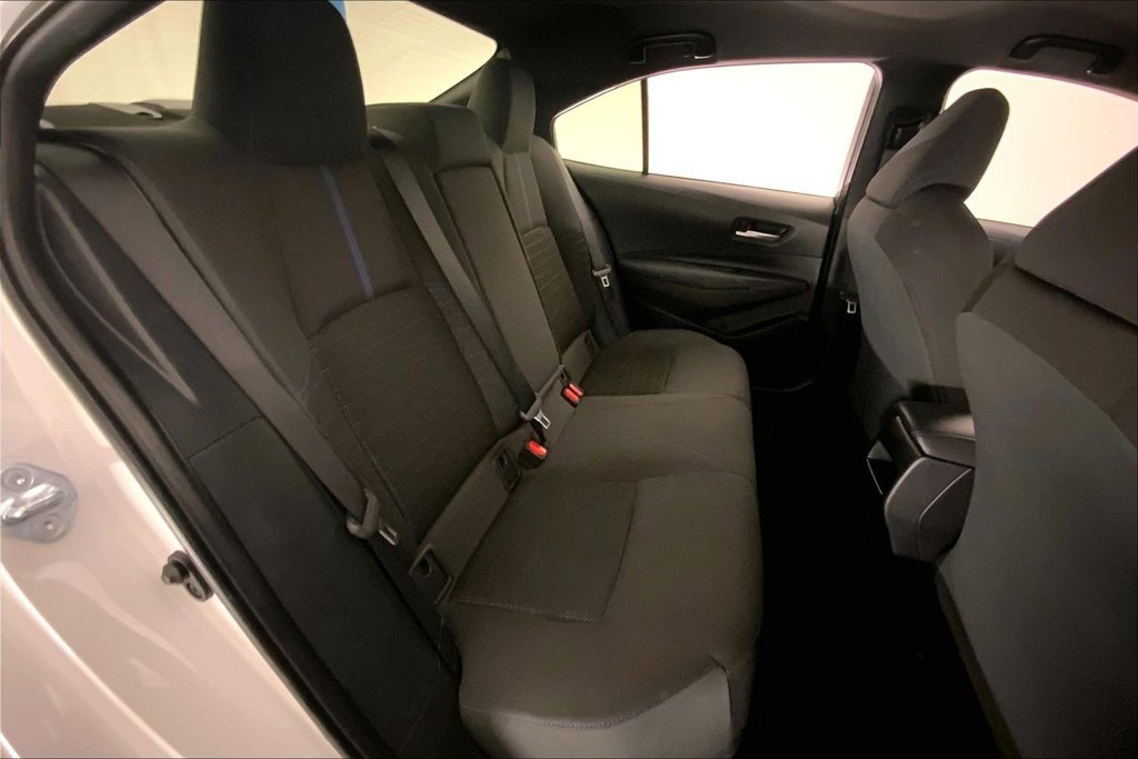 Used 2022 Toyota Corolla SE FWD image 15