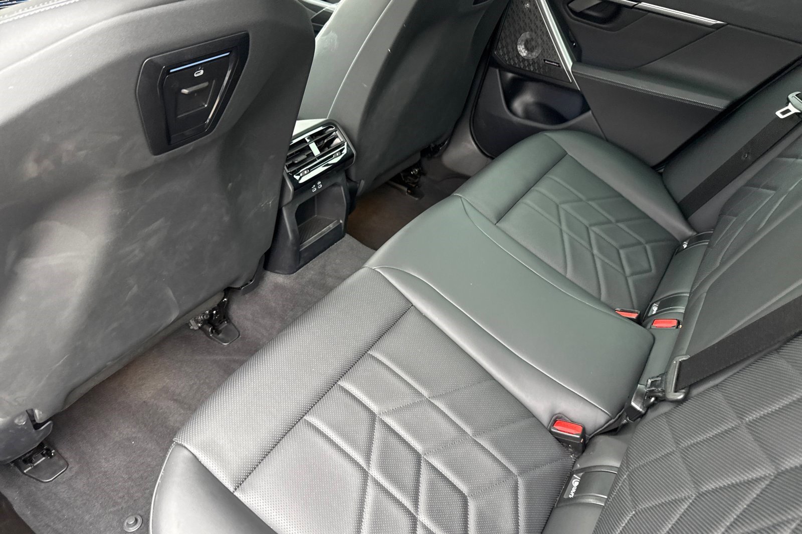 Certified 2024 BMW i5 M60 w/ Premium Package image 15