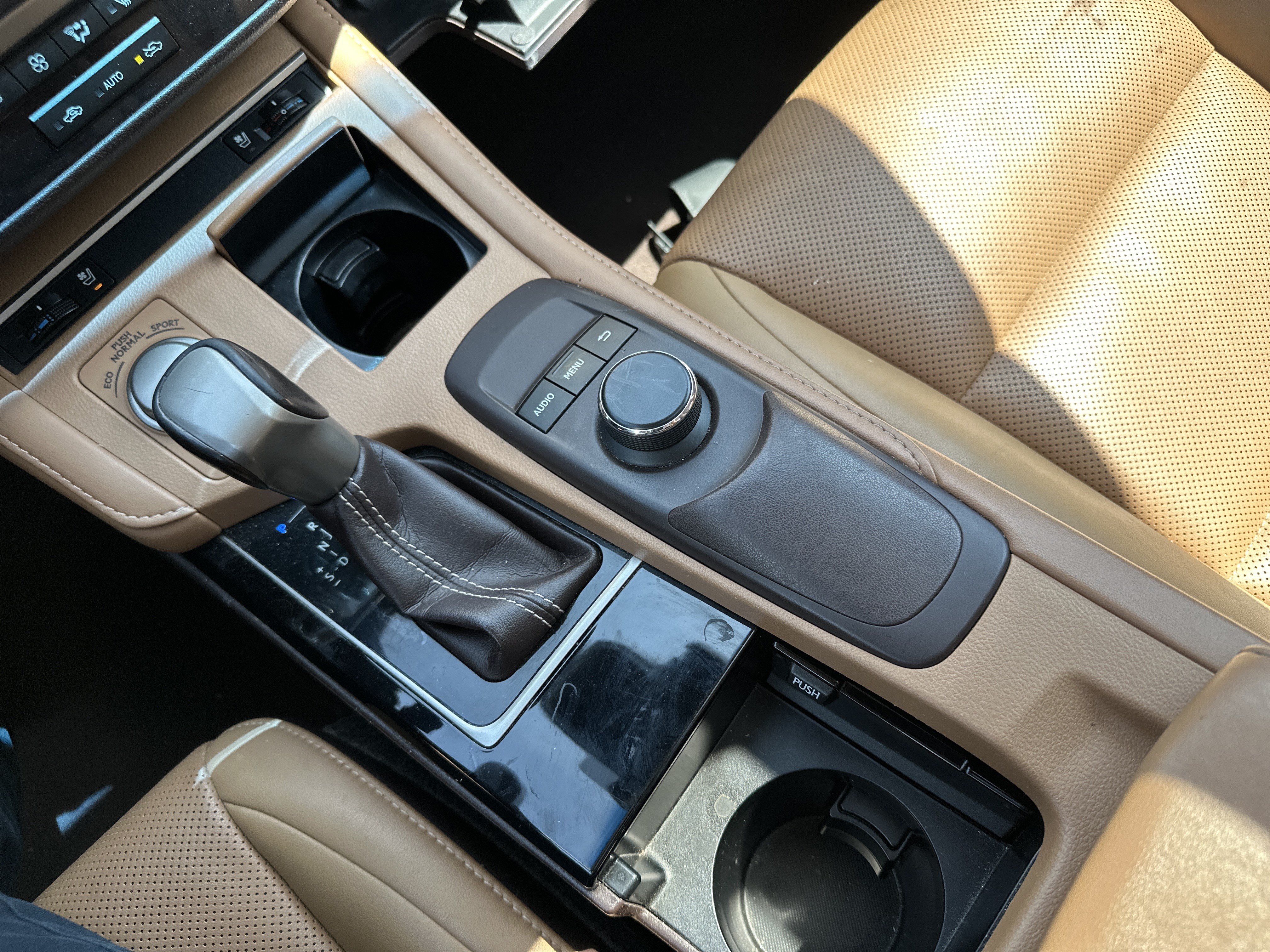 Used 2017 Lexus ES 350 w/ Premium Package FWD image 14