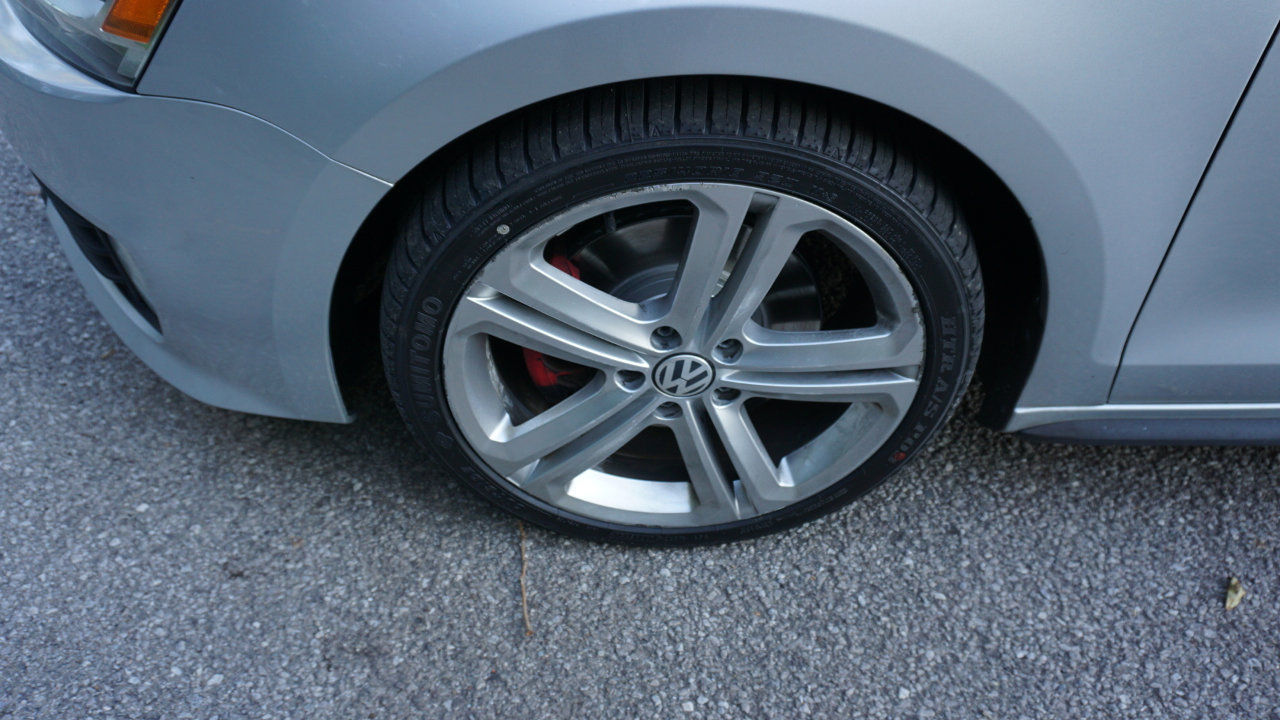 Used 2015 Volkswagen Jetta GLI SE image 9