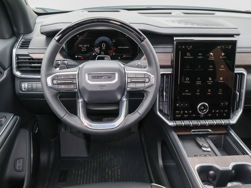New 2026 GMC Acadia Denali w/ Super Cruise Package FWD image 18